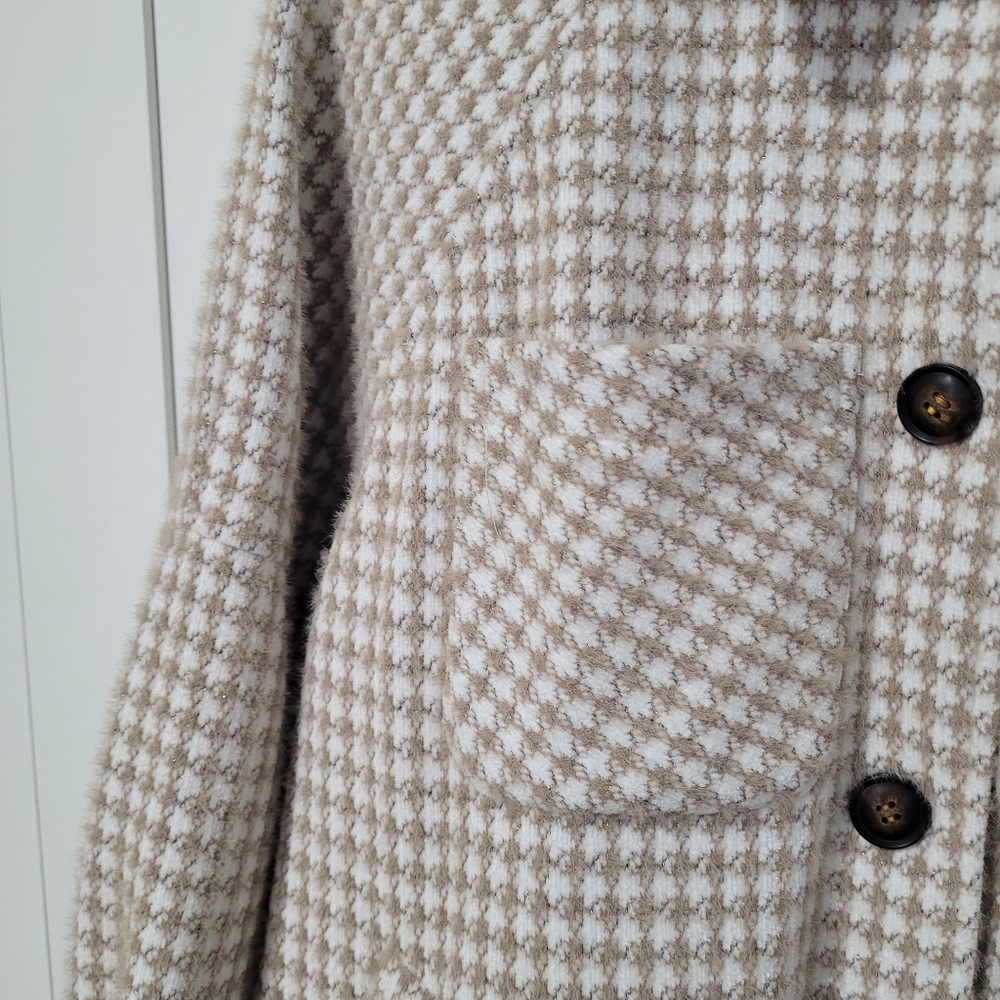 Anthropologie Greylin Houndstooth Shirt Fuzzy Beige White Jacket Blazer - Picture 6 of 9